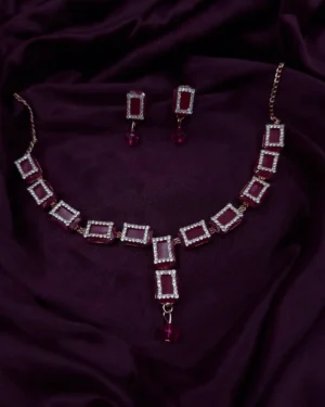 pink Elegant Lightweight Korean Necklace Set | Sriasmi.com
