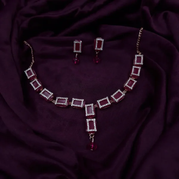 pink Elegant Lightweight Korean Necklace Set | Sriasmi.com