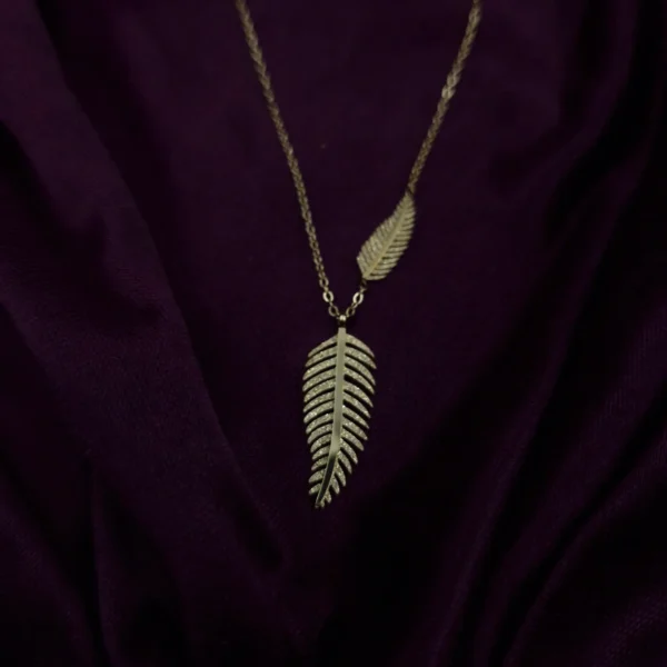 Sriasmi Gold Plated Stainless Steel Waterproof Leaf Pendent