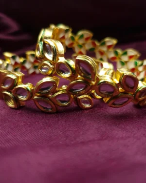Sriasmi Kundan Stone Kada With Back Meenakari