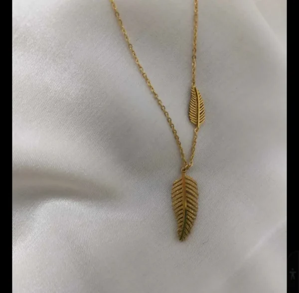 Sriasmi Gold Plated Stainless Steel Waterproof Leaf Pendent - Image 4