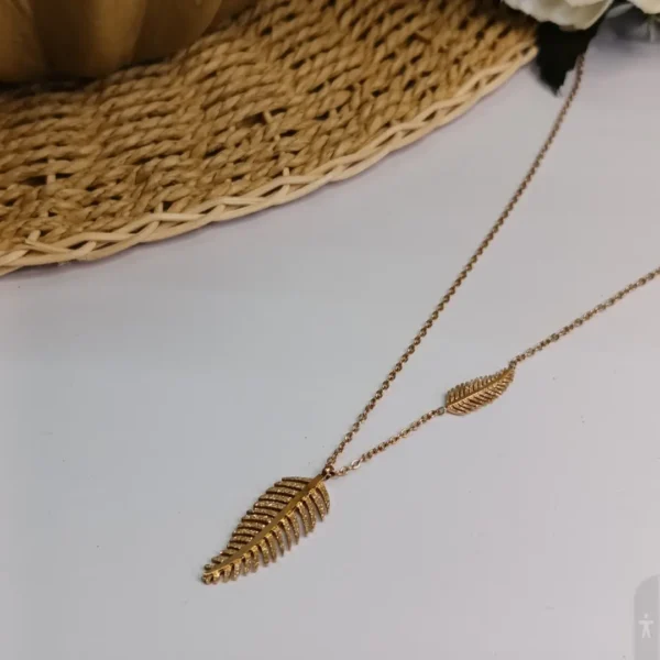 Sriasmi Gold Plated Stainless Steel Waterproof Leaf Pendent - Image 3